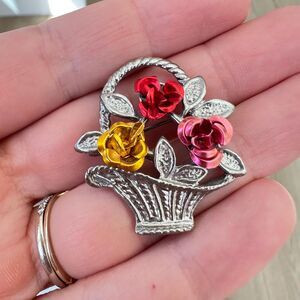Vintage Flower Basket Brooch Pin